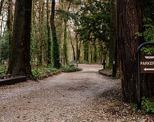 Parkeerpad naar Huisje in Amersfoort, vakantieaccommodatie in Utrecht noord.
