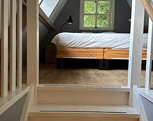 Trap naar slaapkamer in Huisje in Baarn, gezellig vakantiehuis in Utrecht noord.
