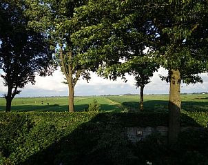 Atemberaubende Aussicht auf die Felder von Ferienhaus in Eemnes, Utrecht Norden, bietet Ruhe und Frieden.
