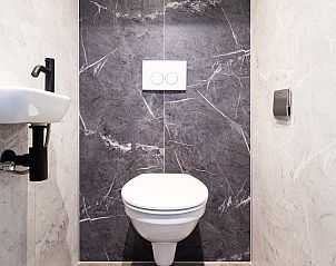 Stijlvolle badkamer in Lodge Royal Eco, vakantiehuis in Lage Vuursche, Utrechtse Heuvelrug.