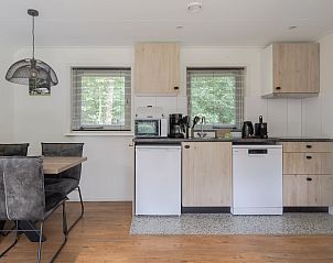 Volledig uitgeruste keuken in Bungalow Ruiterberg, Doorn op de Utrechtse Heuvelrug.