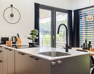 Guest house 5707107 - Bungalow Utrechtse Heuvelrug - 4-6 persoons Water & Hottub lodge | 4-6B3