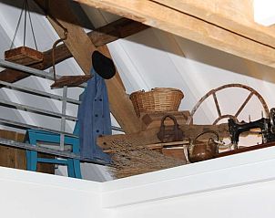 Decoratieve loft met antieke elementen in Vakantiehuisje in Achterveld, Utrechtse Heuvelrug, Utrecht.