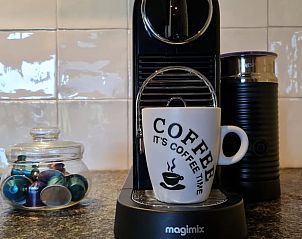 Koffiezetapparaat in Vakantiehuisje in Maarsbergen voor een perfecte start van de dag op de Utrechtse Heuvelrug.