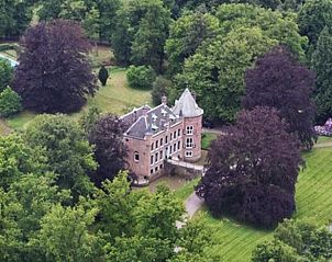 Kasteel omringd door bossen nabij Vakantiehuisje in Maarsbergen op de Utrechtse Heuvelrug.