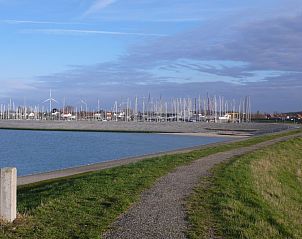 Wanderweg entlang der Kste des Colijnsplaat, Nord-Beveland, in der Nhe des Inn d'n Eenhoorn, ideal fr Naturliebhaber.