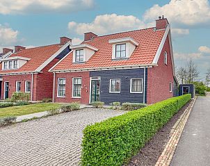 Prachtig uitzicht op dijk nabij Villa Superieur 64, Colijnsplaat, vakantiehuis omgeven door natuur in Zeeland.
