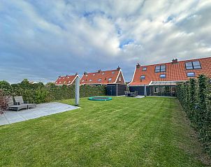 Ferienhaus SeaLuxe Suite in Colijnsplaat, Noord-Beveland, Zeeland, mitten im Grnen.