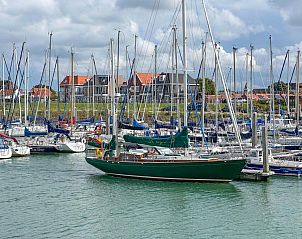Haven van Colijnsplaat nabij Coast Calm 71 vakantiehuis, Noord-Beveland.
