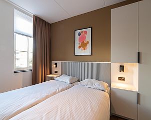 Verblijf 590257 - Vakantiewoning Noord-Beveland - 12 persoons Stadvilla met Jacuzzi