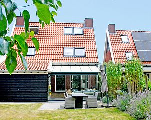 Guest house 590264 - Holiday property Noord-Beveland - Zeeuwse Pracht 8 p welness