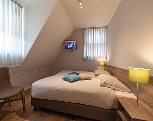 Guest house 590264 - Holiday property Noord-Beveland - Zeeuwse Pracht 8 p welness