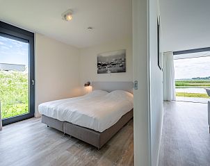 Guest house 5903107 - Bungalow Noord-Beveland - Waterlijn 38 | De Groote Duynen