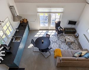 Modernes Badezimmer im Ferienhaus ZE1208 in Kamperland, Noord-Beveland, mit begehbarer Dusche.