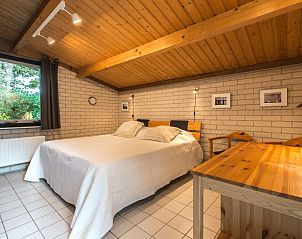 Gemtliches Schlafzimmer mit Doppelbett in Ahornenlaan 8 | Ruiterplaat, Kamperland, Zeeland.