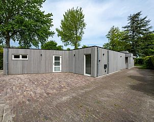Vooraanzicht van Berkenlaan 6 | Ruiterplaat vakantiehuis, Kamperland, Noord-Beveland, Zeeland.