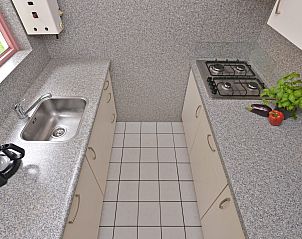 Moderne Kche in Kwikstaartenlaan 15 | De Banjaard, Ferienhaus in Kamperland, Noord-Beveland, Zeeland.