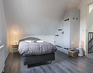 Helles Schlafzimmer in Groeneweg 4 | Lndliches Ferienhaus, Kamperland, mit bequemen Betten, Noord-Beveland, Zeeland.