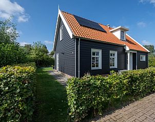Seitenansicht von Groeneweg 4 | Lndliches Ferienhaus, Kamperland, mit Sonnenkollektoren, Noord-Beveland, Zeeland.