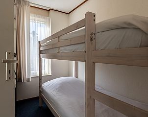 Schlafzimmer mit Etagenbett im Sophiaboulevard 15, Roompot Beach Resort, Kamperland, ideal fr Kinder.