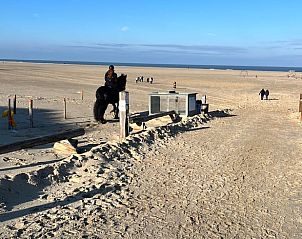 Strand in de buurt van Vakantiehuisje in Kamperland, ideaal voor wandelingen in Zeeland.