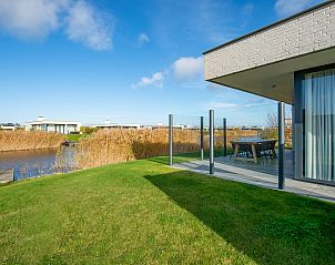 Uitzicht op de omgeving van Waterlijn 03 | De Groote Duynen, vakantiehuis in Kamperland, Noord-Beveland, Zeeland.