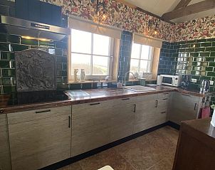 Fully equipped kitchen in VZ962 Holiday home in Kamperland, with country style in North Beveland, Zeeland.