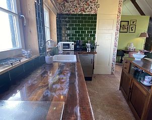 Kitchen top of VZ962 Holiday home in Kamperland, with modern appliances in North Beveland, Zeeland.