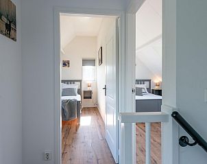 Verblijf 5903400 - Vakantiewoning Noord-Beveland - VZ1164 Grote vrijstaande villa in Kamperland