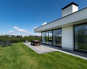 Guest house 5903467 - Bungalow Noord-Beveland - Waterlijn 05 | De Groote Duynen