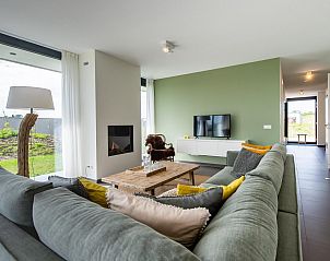 Comfortabele woonkamer in Duinvallei 12, vakantiehuis in De Groote Duynen, Kamperland.