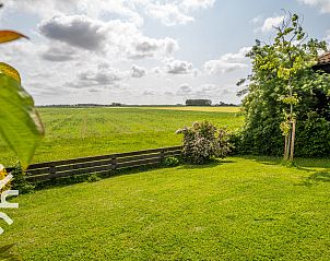 Gezellige slaapkamer met bureau in vakantiehuis ZE1136 in Kamperland, Zeeland.