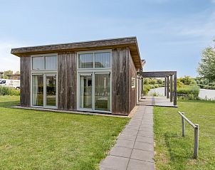 Verblijf 5903520 - Vakantiewoning Noord-Beveland - Vrijstaande woning in kamperland