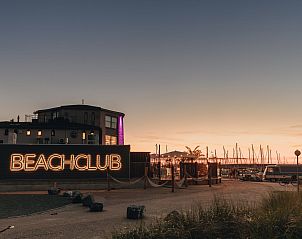 Guest house 5903530 - Holiday property Noord-Beveland - Vakantiehuis RBR 164 - Beach Resort Kamperland