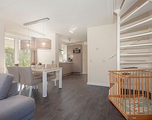 Guest house 590360 - Holiday property Noord-Beveland - Kindervilla R5