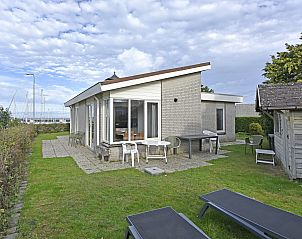 Vrijstaande woning in Kamperland met terras en tuin, ideaal vakantiehuis in Noord-Beveland, Zeeland, met uitzicht op de jachthaven.