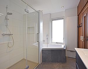 Verblijf 590378 - Vakantiewoning Noord-Beveland - Vrijstaande woning in kamperland