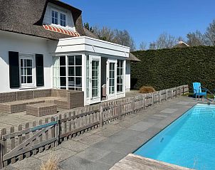 Guest house 590390 - Holiday property Noord-Beveland - ZeelandhuisaanZee