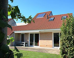 Guest house 590443 - Holiday property Noord-Beveland - 12-persoons bungalow IJsvogel