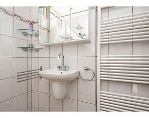 Guest house 590465 - Holiday property Noord-Beveland - Smallengange 45