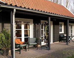Guest house 590604 • Holiday property Noord-Beveland • Huisje in Kats 