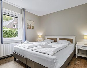 Guest house 6004108 - Bungalow Schouwen-Duiveland - Resort Haamstede | 8-persoons bungalow | 8E