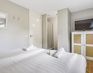 Guest house 6004108 - Bungalow Schouwen-Duiveland - Resort Haamstede | 8-persoons bungalow | 8E