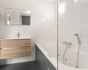 Guest house 6004125 - Bungalow Schouwen-Duiveland - Villapark Livingstone | 4-persoons villa | 4BE