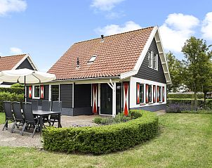 Guest house 6004135 - Bungalow Schouwen-Duiveland - Duinpark 't Hof van Haamstede | 8-persoons bungalow | 8EL1