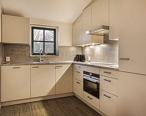 Guest house 6004135 - Bungalow Schouwen-Duiveland - Duinpark 't Hof van Haamstede | 8-persoons bungalow | 8EL1