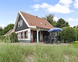 Guest house 600436 - Bungalow Schouwen-Duiveland - Duinpark 't Hof van Haamstede | 8-persoons bungalow | 8CE