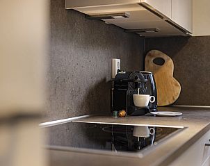 Guest house 600436 - Bungalow Schouwen-Duiveland - Duinpark 't Hof van Haamstede | 8-persoons bungalow | 8CE