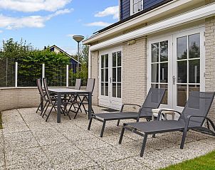 Guest house 600438 - Bungalow Schouwen-Duiveland - Villapark Livingstone | 4-persoons villa | 4BE