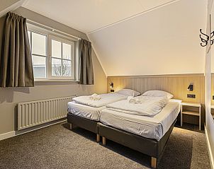 Guest house 600439 - Bungalow Schouwen-Duiveland - Villapark Livingstone | 6-persoons villa | 6C1